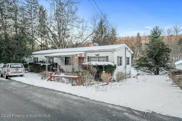 2099 Turnpike Road, Dalton, PA 18414