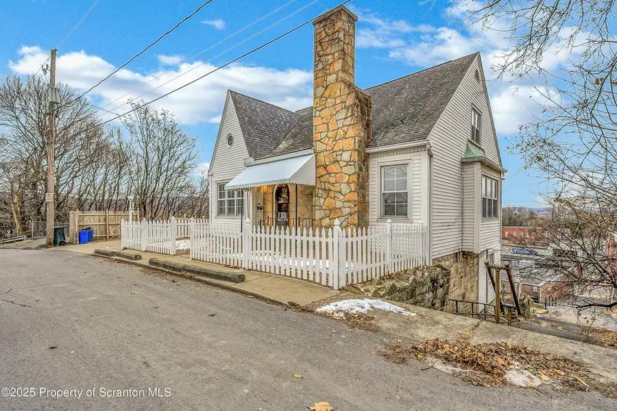 141 School Street, Scranton, PA 18508 - Image #2