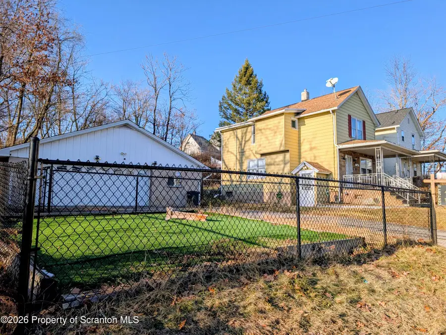 114 Maloney Street, Dunmore, PA 18512 - Image #2