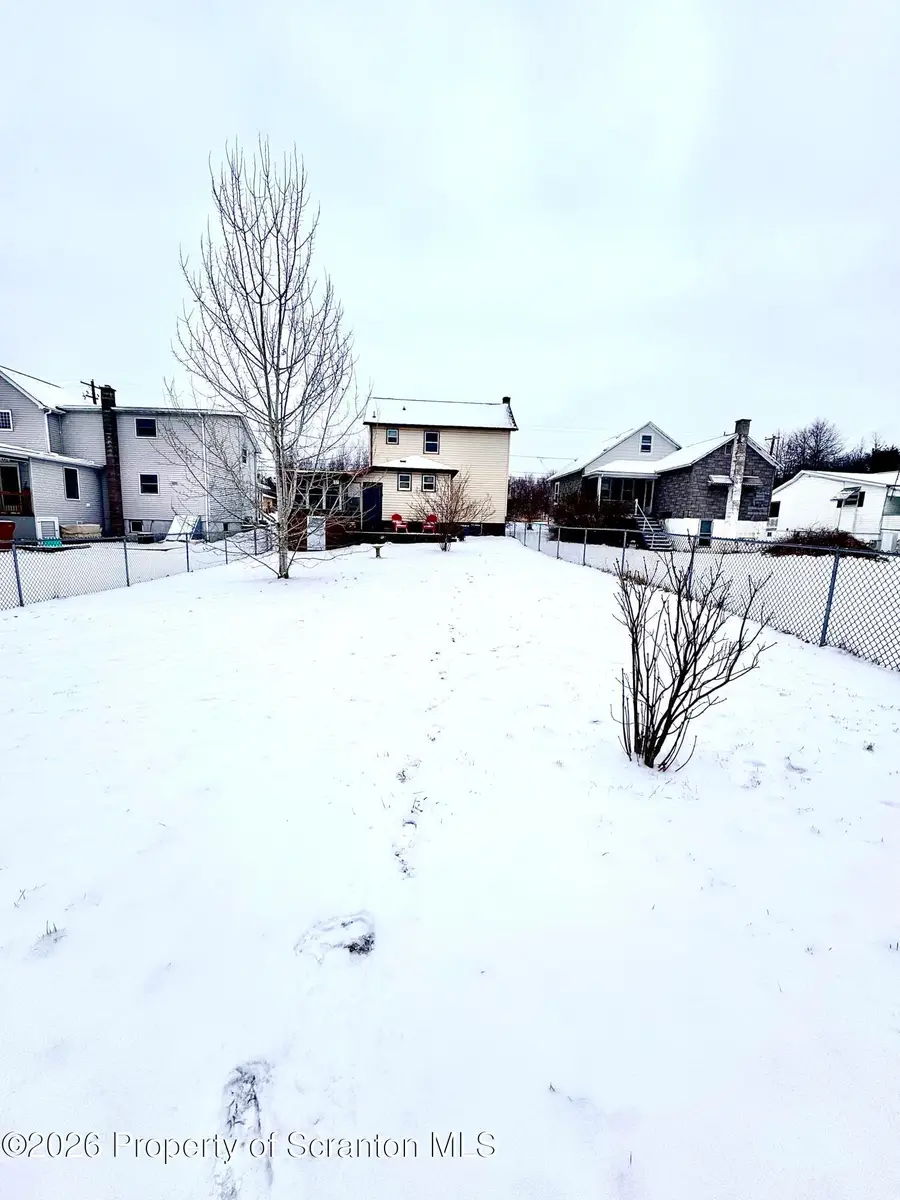 420 Delaware Street, Jermyn, PA 18433 - Image #3