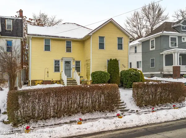 205 S Valley Avenue, Olyphant, PA 18447