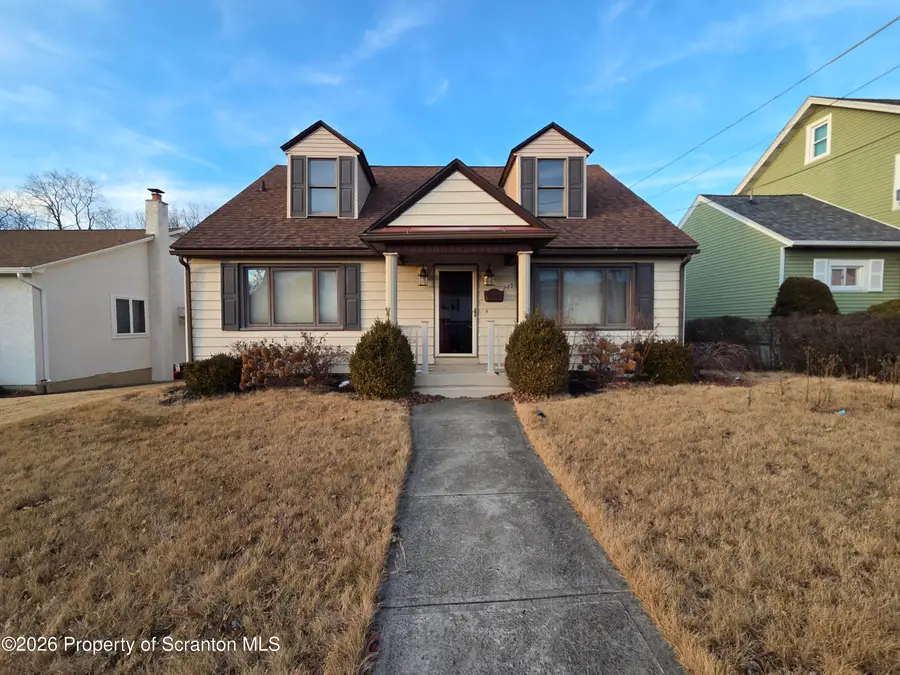 225 E Morton Street, Old Forge, PA 18518 - Image #2