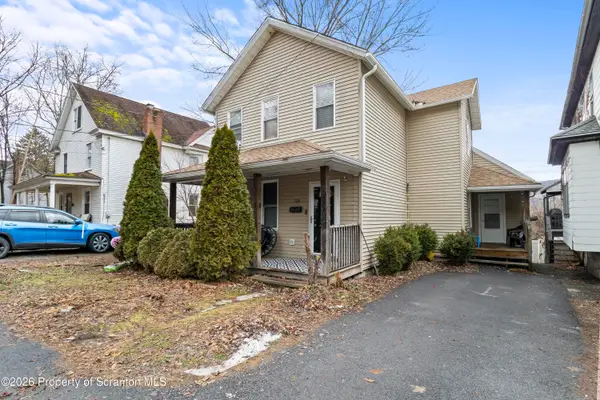 208 Sanderson Avenue, Olyphant, PA 18447