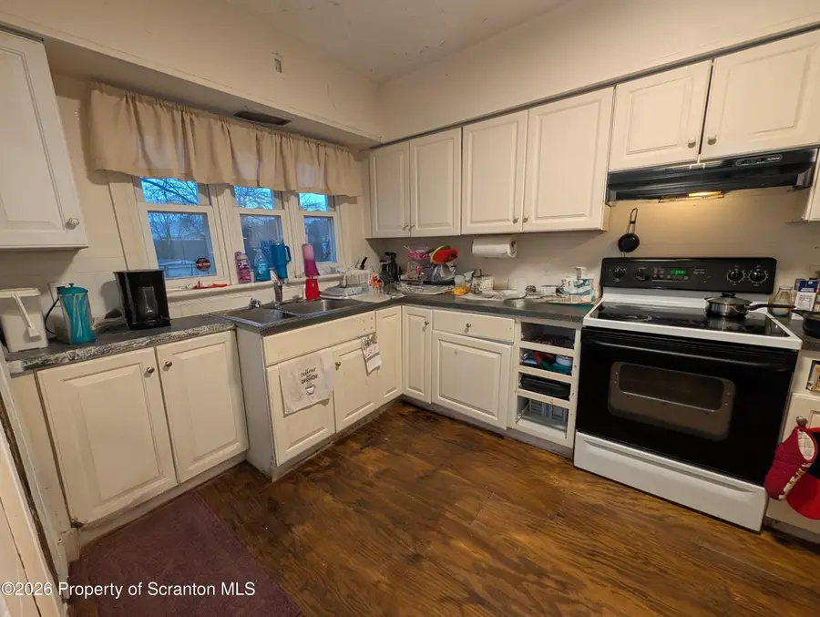 123 S Bromley Avenue, Scranton, PA 18504 - Image #2