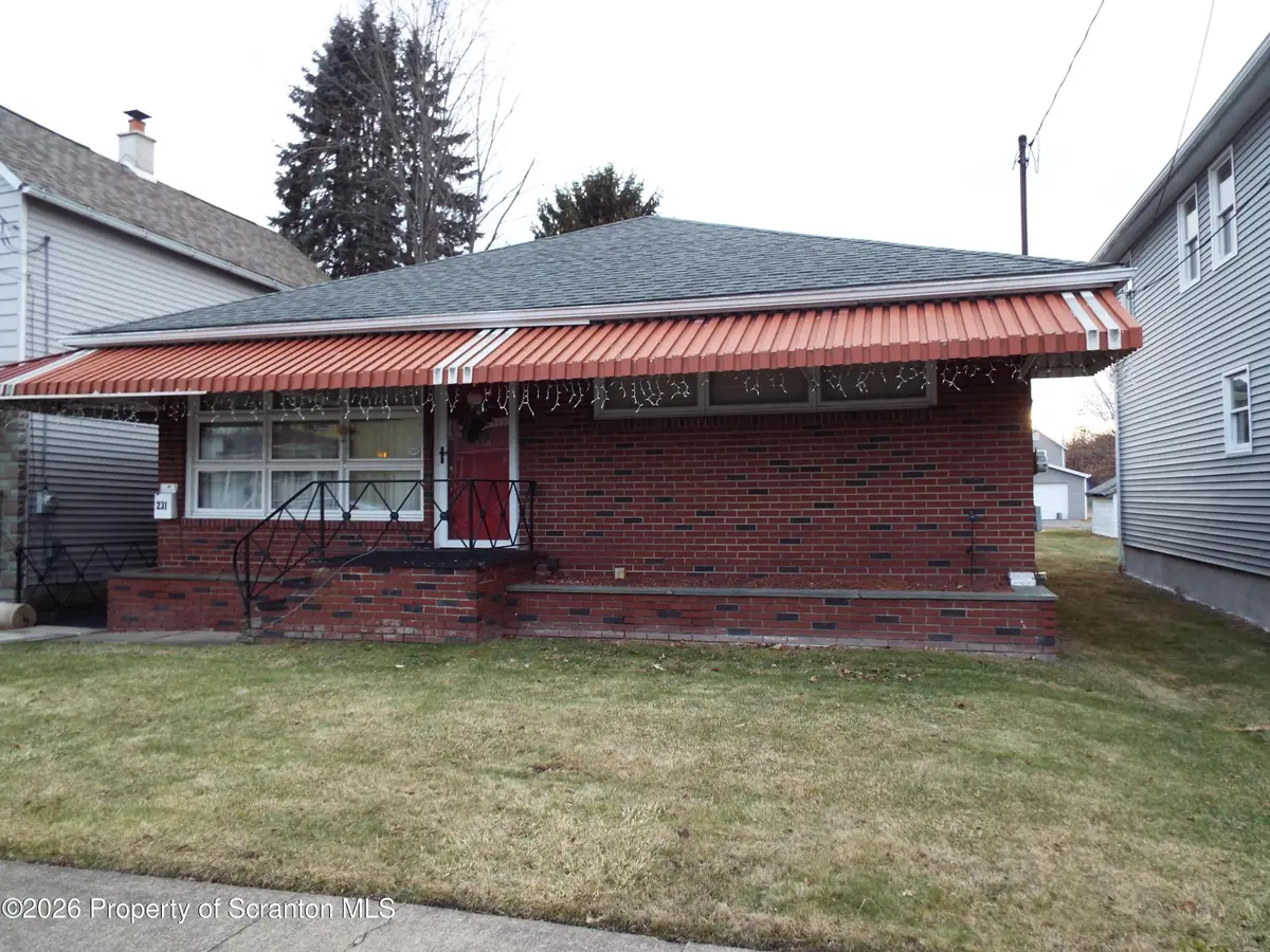 231 Poplar Street, Dickson City, PA 18519 - Image #1