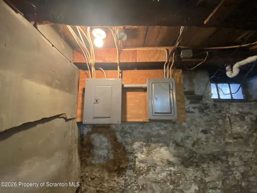 518 Kirst Court, Scranton, PA 18505 - Image #3