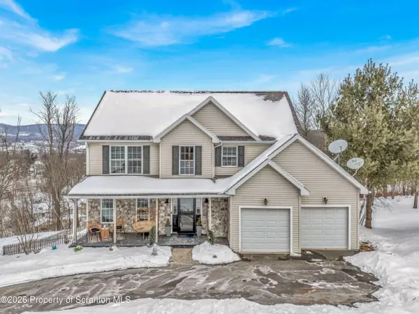 24 Emerald Drive, Throop, PA 18512