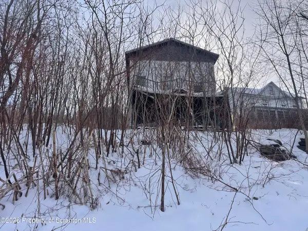 111 Prospect Street, Simpson, PA 18407