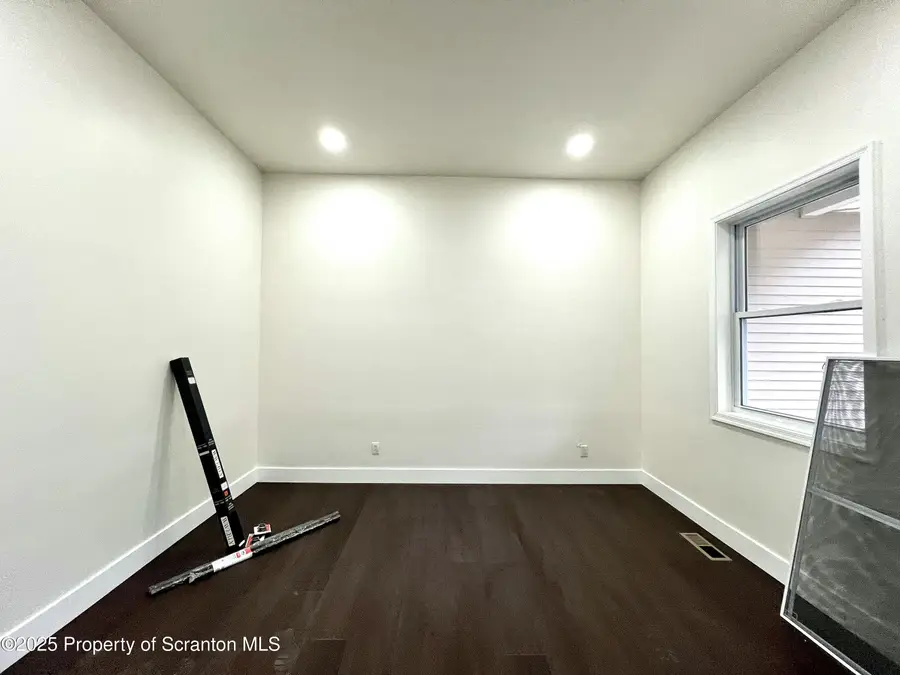 105 Parkdale Drive, Dickson City, PA 18519 - #3