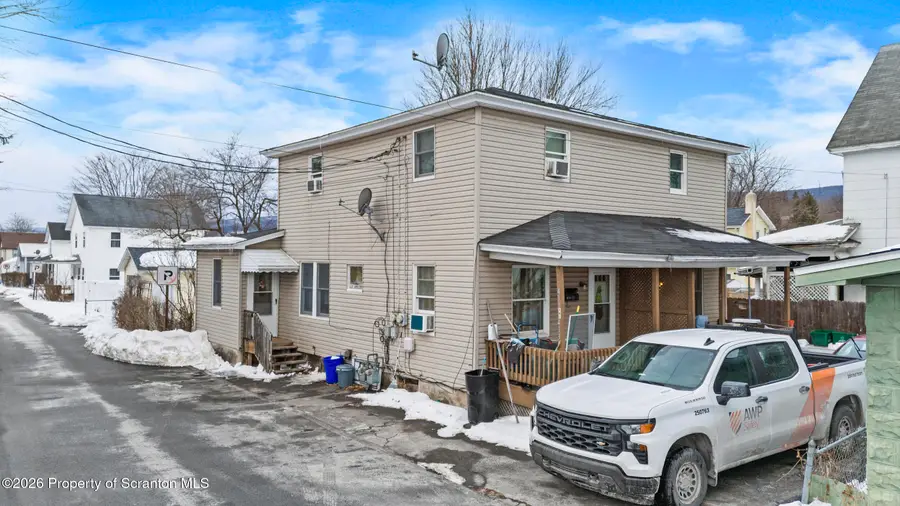 411 413 Traviss Alley, Peckville, PA 18452 - #3