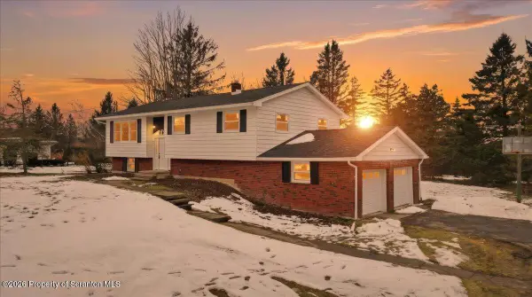 847 Griffin Pond Road, South Abington Twp, PA 18411