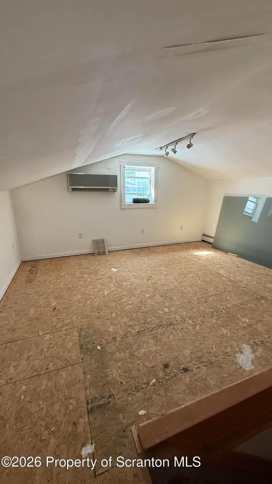 1140 Hampton Street, Scranton, PA 18504 - #3