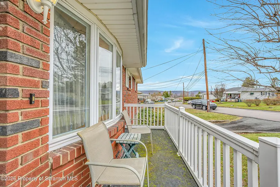 124 Bengar Drive, Scranton, PA 18505 - #3