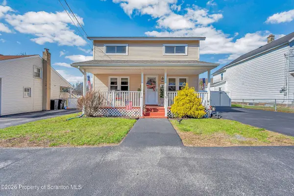 1061 Springbrook Avenue, Moosic, PA 18507