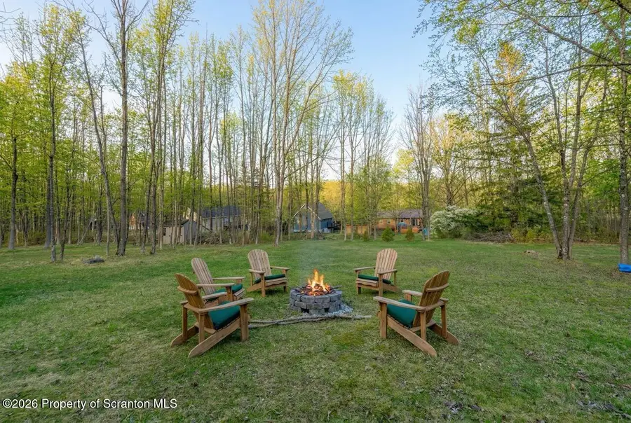 19 Woodcrest Lane, Lake Ariel, PA 18436 - #2