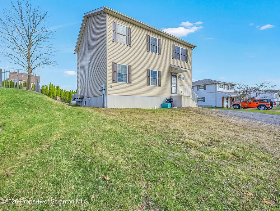 586 Milwaukee Avenue, Old Forge, PA 18518 - #2