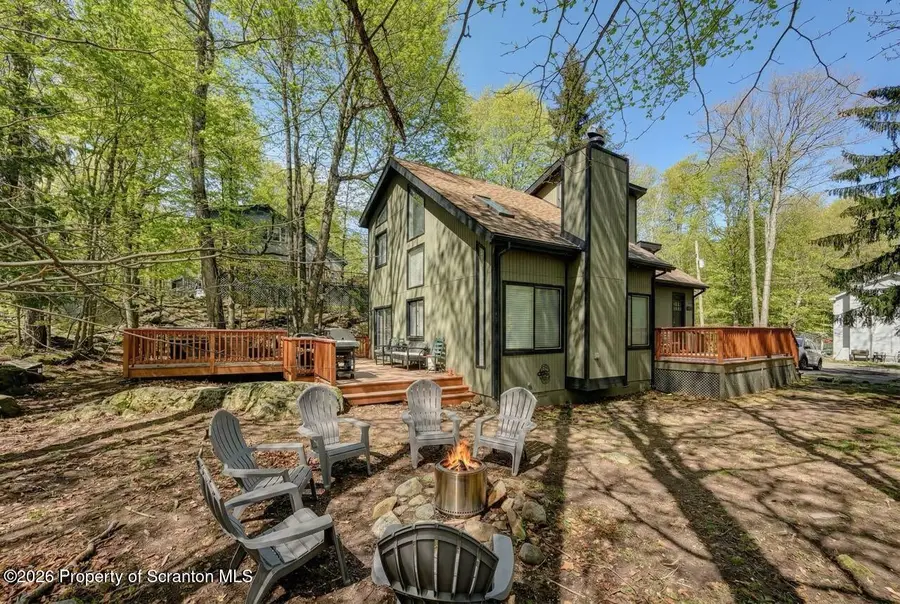 2917 Fairhaven Drive, Tobyhanna, PA 18466 - #2