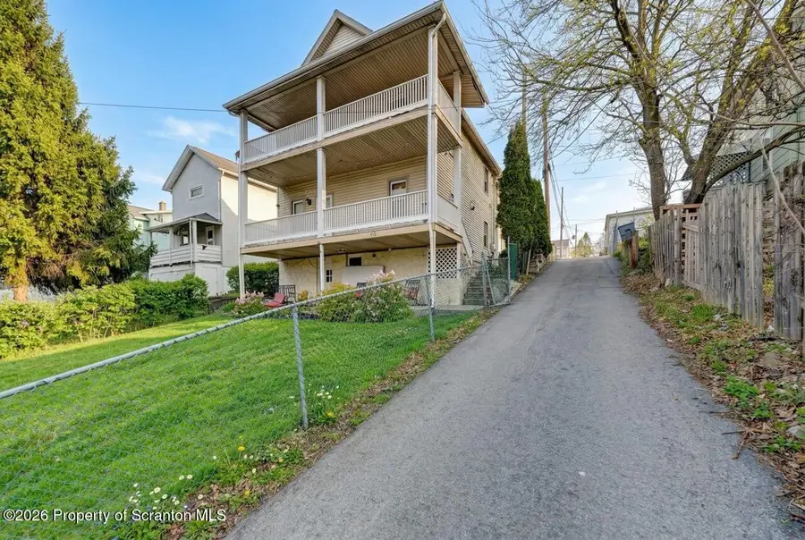 641 E Elm Street, Scranton, PA 18505 - #3