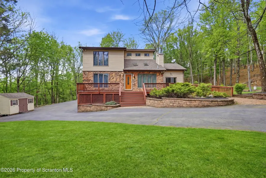 102 Larch Lane, Greentown, PA 18426 - #2