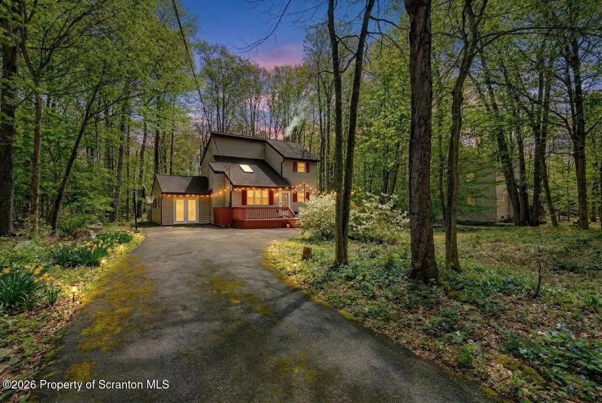 68 Sunset Drive, Clifton, PA 18424 - #1