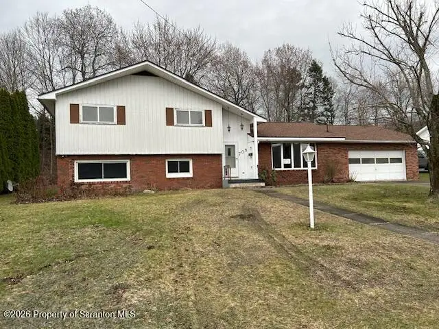 708 Delaware Street, Mayfield, PA 18433 - #1