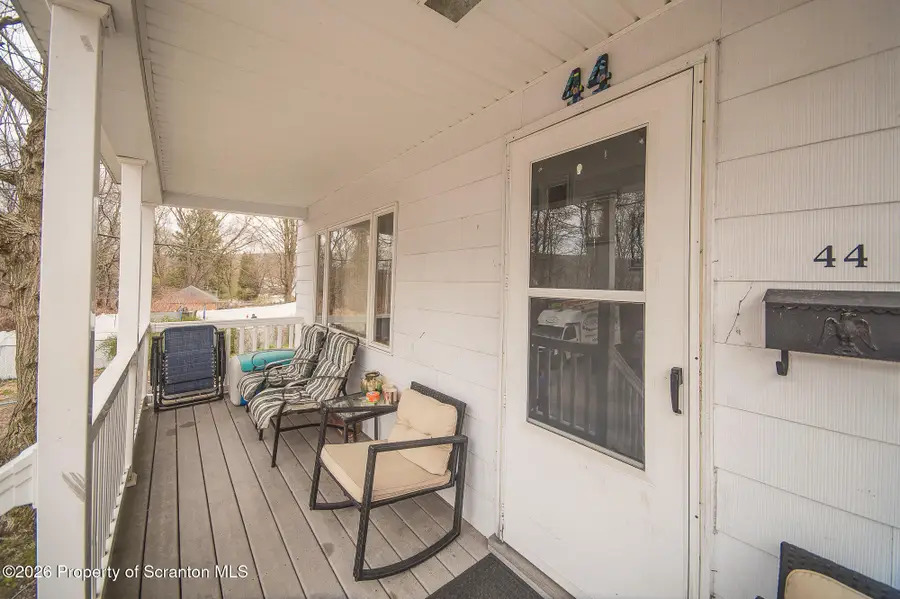 44 Richmond Street, Carbondale, PA 18407 - #3
