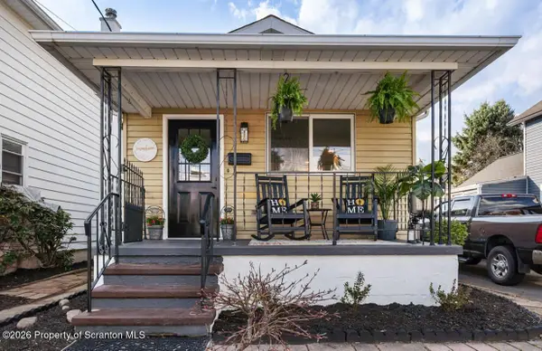 817 Lincoln Street, Dickson City, PA 18519