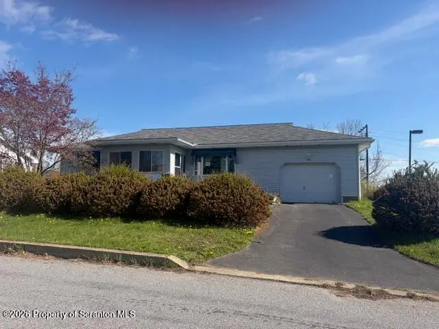 105 Ridgeview Drive, Dunmore, PA 18512 - #1
