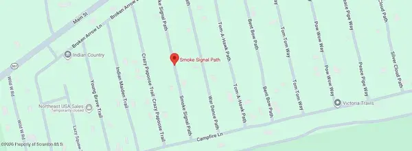 48 Smoke Signal Path, Gouldsboro, PA 18424