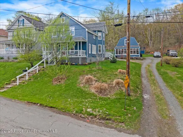 7 44th Street, Fell Twp, PA 18407