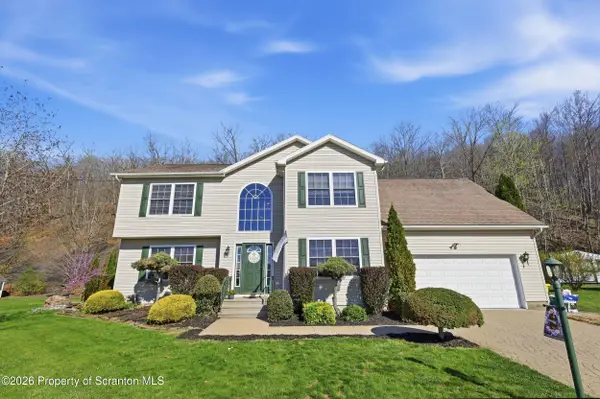 200 Raymond Drive, Jermyn, PA 18433