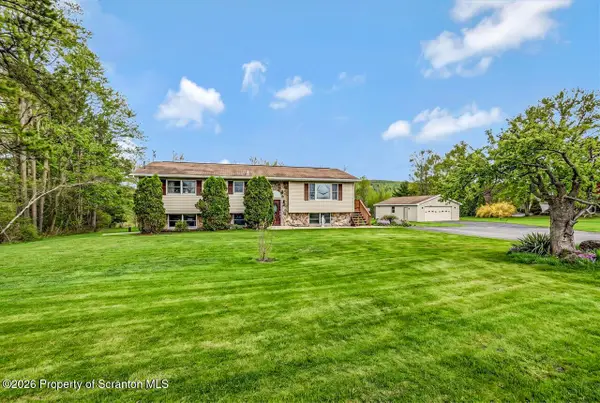 1614 Layton Road, Scott Twp, PA 18447