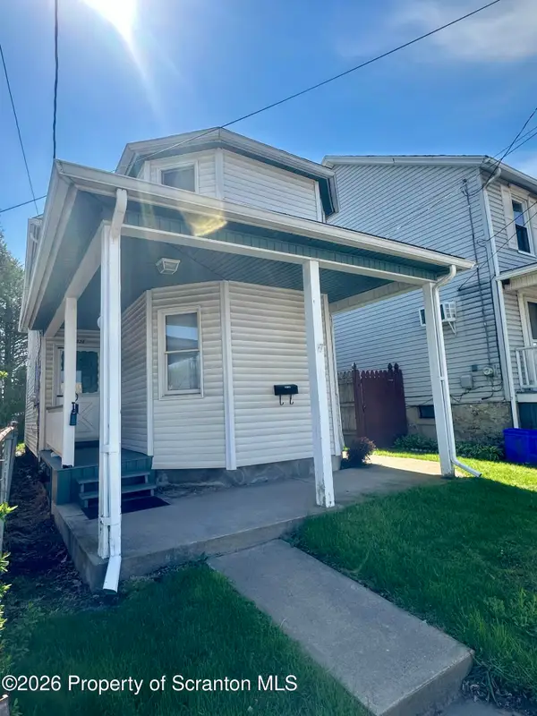 628 Oak Street, Old Forge, PA 18518