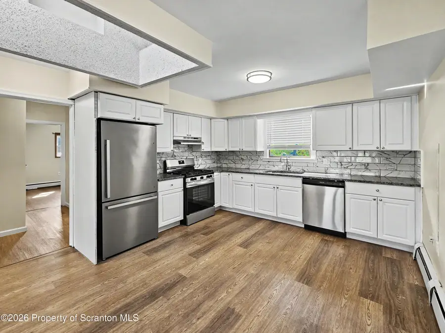 134 Lampman Street, Avoca, PA 18641 - #2