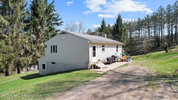 1396 Kane Road, Montrose, PA 18801