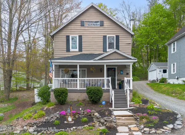 11 Coolidge Avenue, Carbondale, PA 18407