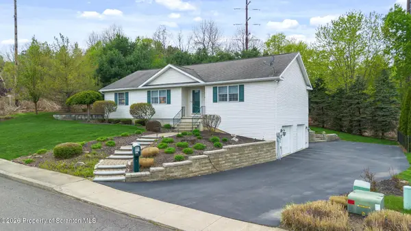 101 Little Spike Way, Scranton, PA 18504