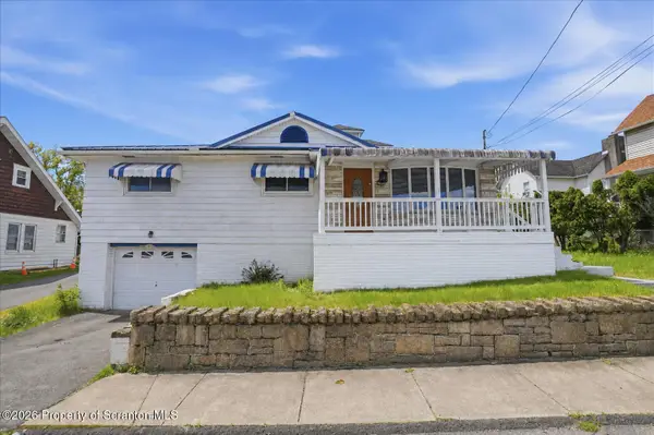 103 E Hospital Street, Taylor, PA 18517