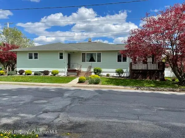 101 Orchard Street, Moscow, PA 18444
