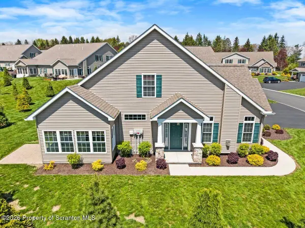 15 Avalon Road, South Abington Twp, PA 18411