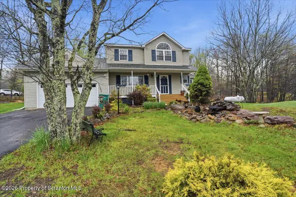 10 Farmer Court, Albrightsville, PA 18210