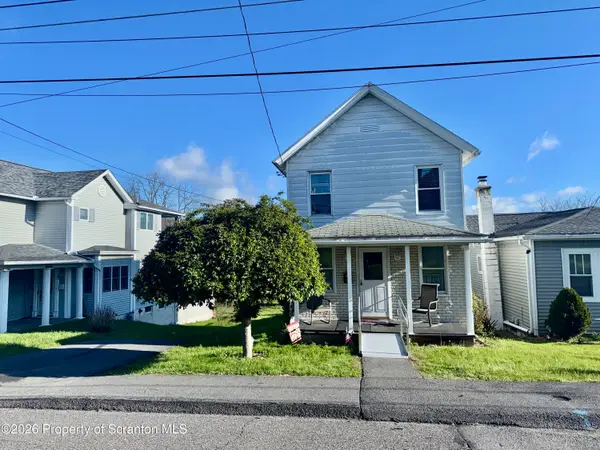 119 School Street, Olyphant, PA 18447