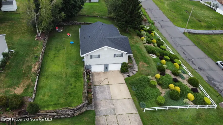 1057 N Garfield Avenue, Scranton, PA 18504 - #3