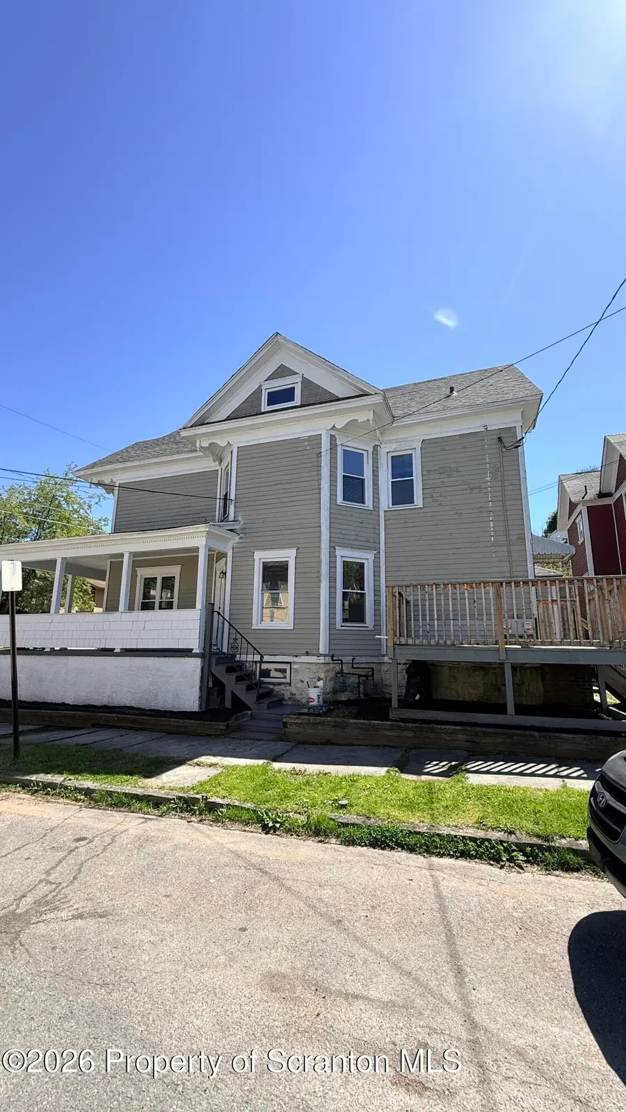 88 7th Avenue, Carbondale, PA 18407 - #3