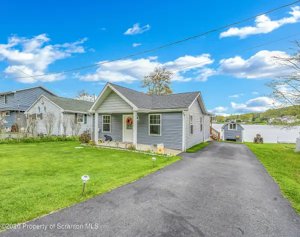 90 George Drive, Jefferson Twp, PA 18436