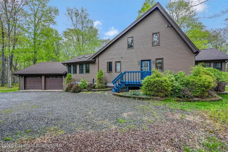 18 Adventure Drive, Clifton, PA 18424 - #2