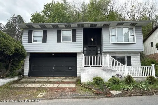 243 W High Street, Nesquehoning, PA 18240 - #1