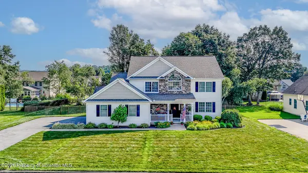 307 Riverside Drive, Eynon, PA 18403