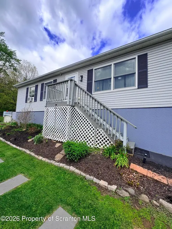 467 Bagnick (bodnick) Street, Blakely, PA 18452