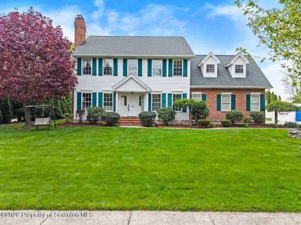 925 Parkview Road, Moscow, PA 18444